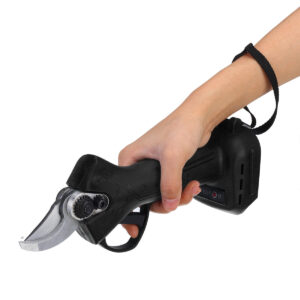 BRAVOBRO 30mm Cordless Electric Scissors Pruning Shears 4 Gear Adjustable Tree Branch Pruner For Makita18V Battery Color A Black